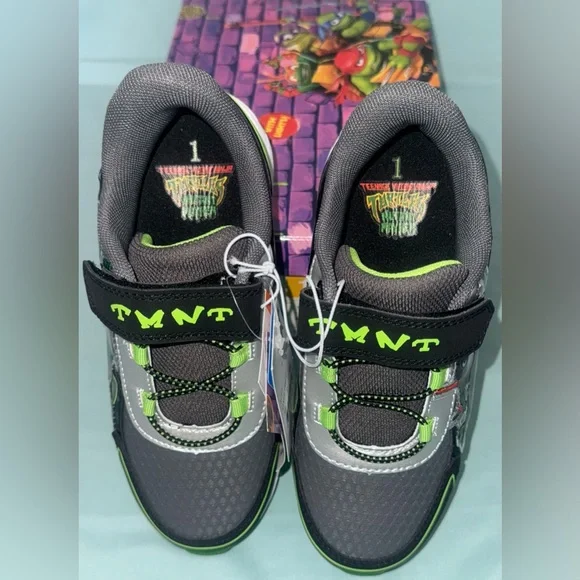 Toddler Teenage Mutant Ninja Turtles Sneakers Size: 1 - Picture 5 of 12